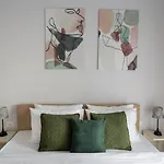 شقة Lina - Pg, Moraca River بودغوريتْسا